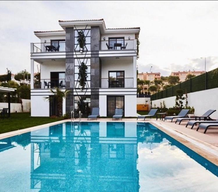 Ruwais Hotel Çeşme Zewnętrze zdjęcie