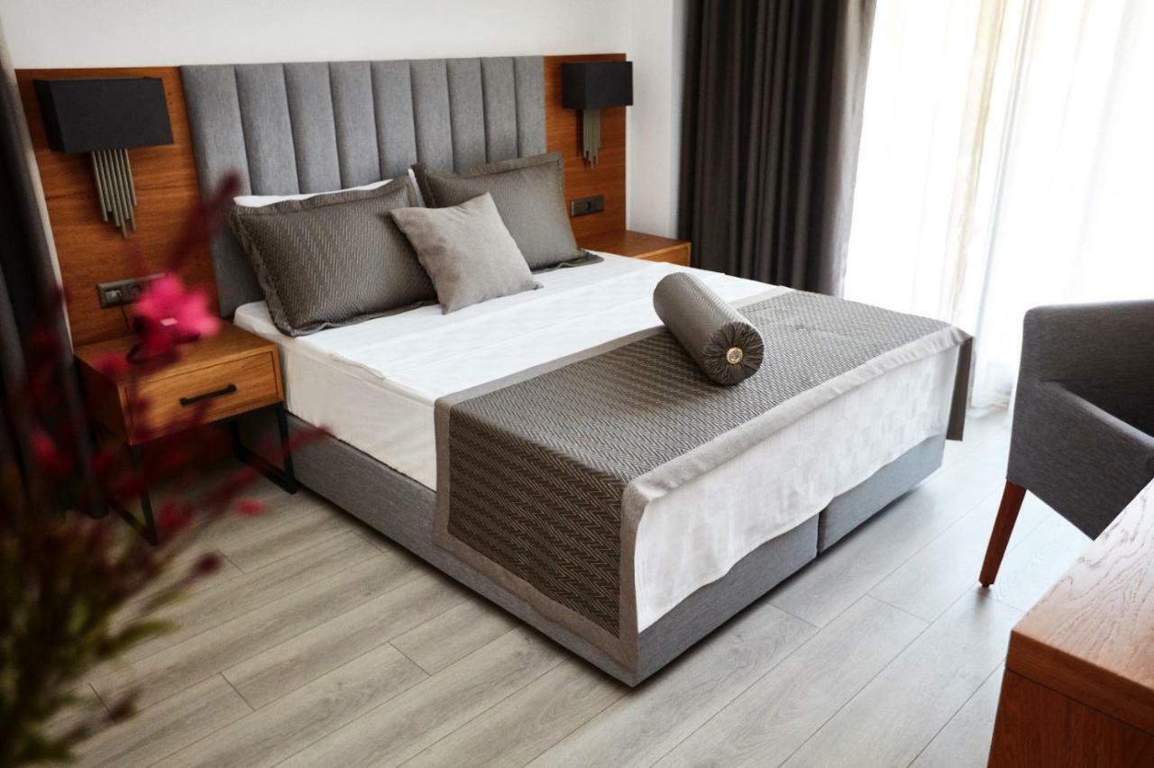 Ruwais Hotel Çeşme Zewnętrze zdjęcie