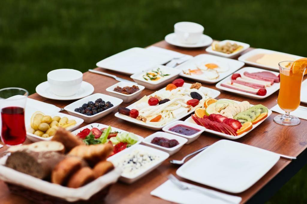 Ruwais Hotel Çeşme Zewnętrze zdjęcie