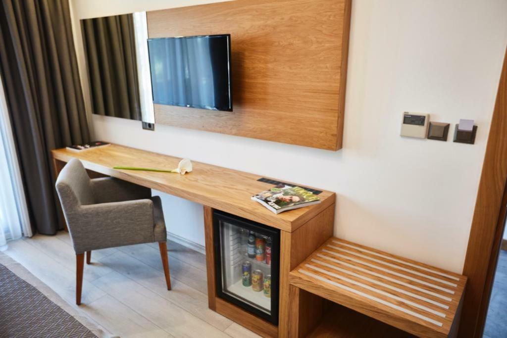 Ruwais Hotel Çeşme Zewnętrze zdjęcie